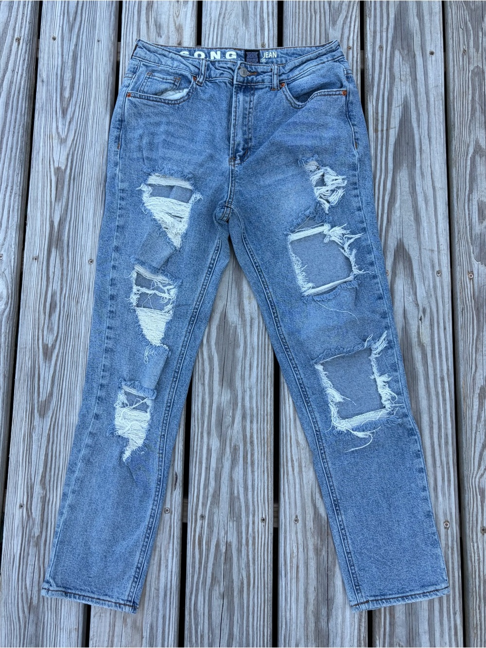Song Straight Fit High Rise Mom Jean Blue Jeans Size 9/29 Distressed 90’s